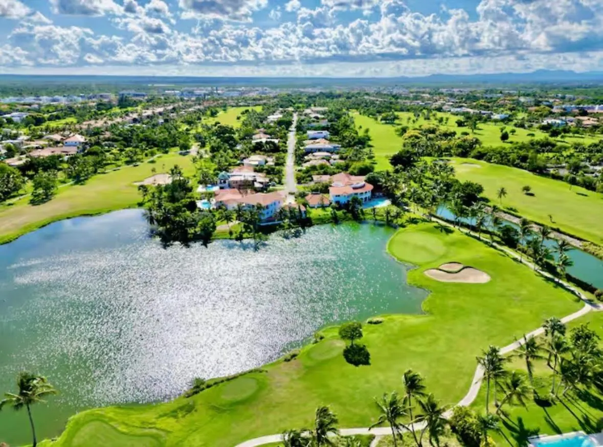 Apartmán Modern 2Br With Golf View, Pool Front Oasis Punta Cana